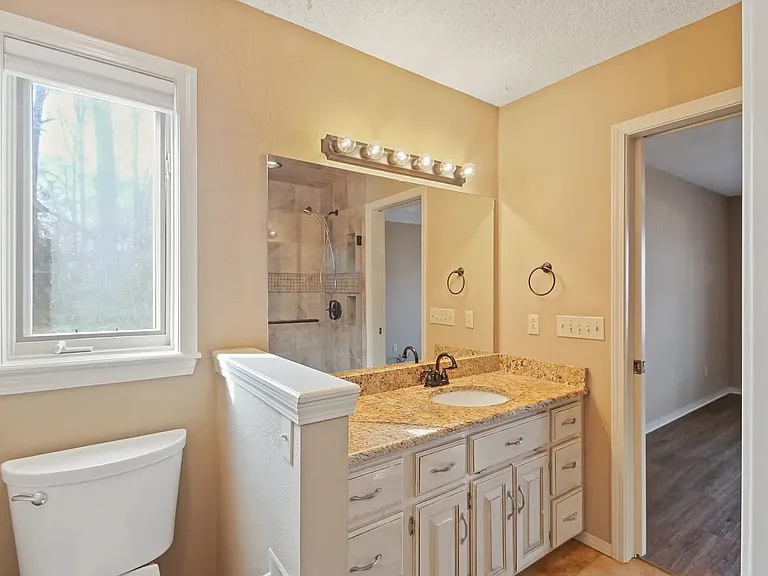 3202 Cardinal Creek Cir — Photo 12