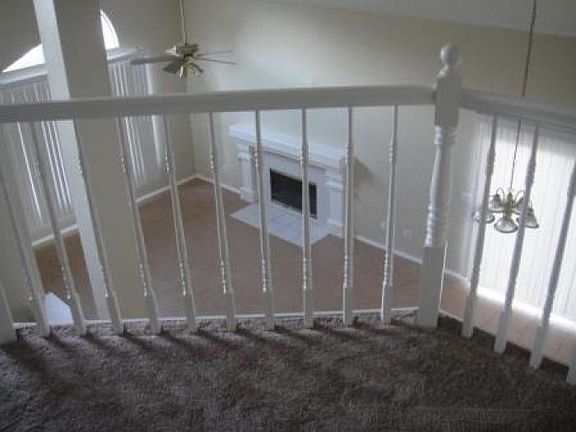 4th image of 1510 Thomas Dr