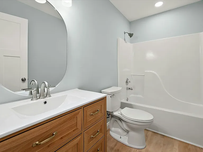 39 Nottingham Ln — Photo 22