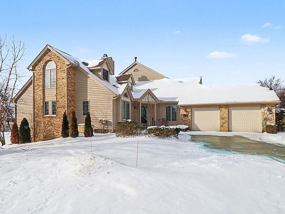 3rd image of 18269 Blue Heron Dr E #16