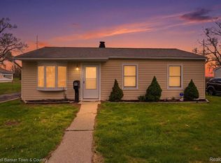 6151 Stephen, Brighton, MI 48116