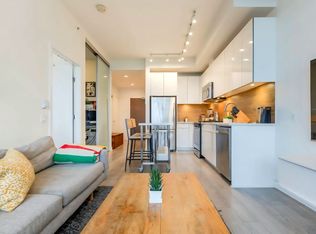 200 Nelsons Cres #205, New Westminster, BC V3L0H4