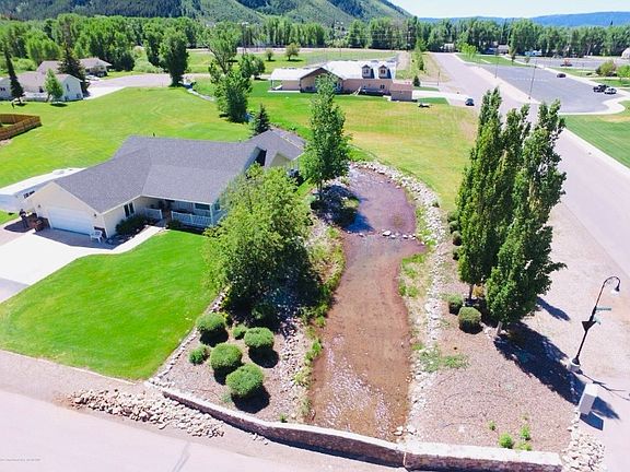 5th image of 22 Rockbridge Dr