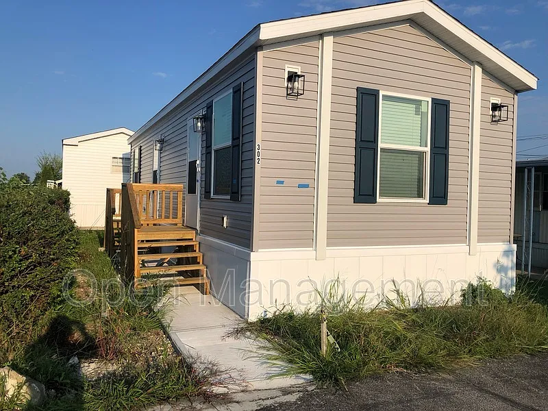2700 Brookpark Rd #302
