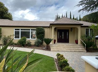 1075 Rosemont Ave, Los Altos, CA 94024