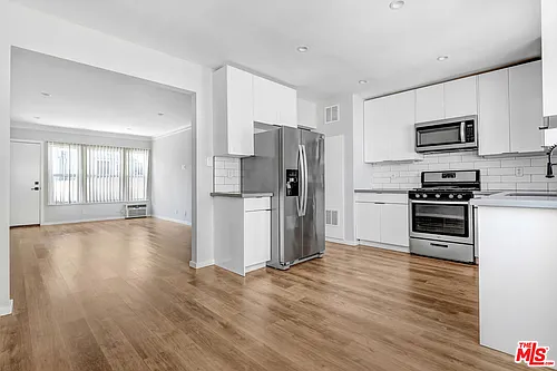 208 S Harvard Blvd #3 Photo 1