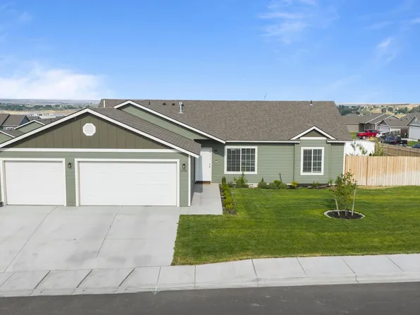 2931 Curlew St, Umatilla, OR 97882