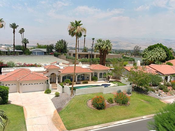 3rd image of 79320 Bermuda Dunes Dr