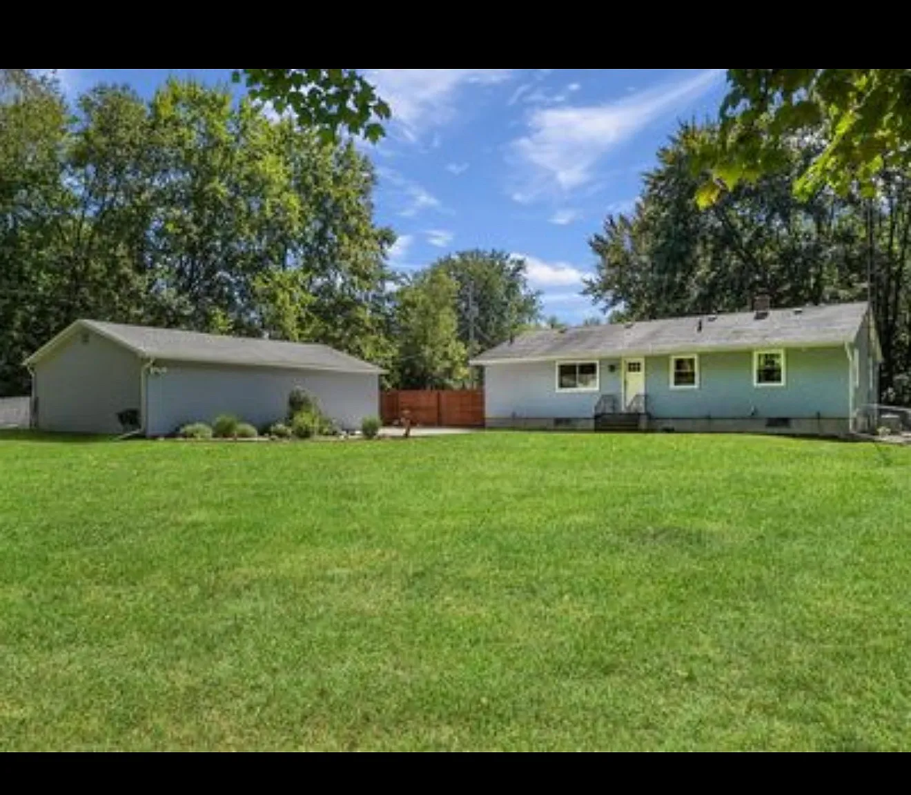 3 bed, 1344 sqft, $2,800 — Photo 4