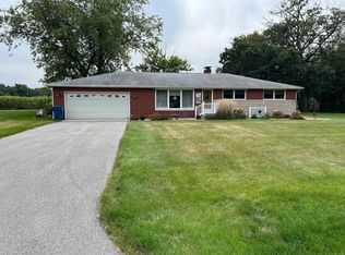 353 W Lake St, Laketon, IN 46943