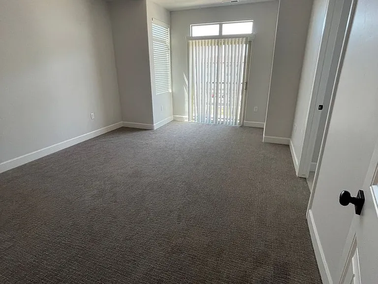 1013 N 1030 W — Photo 8