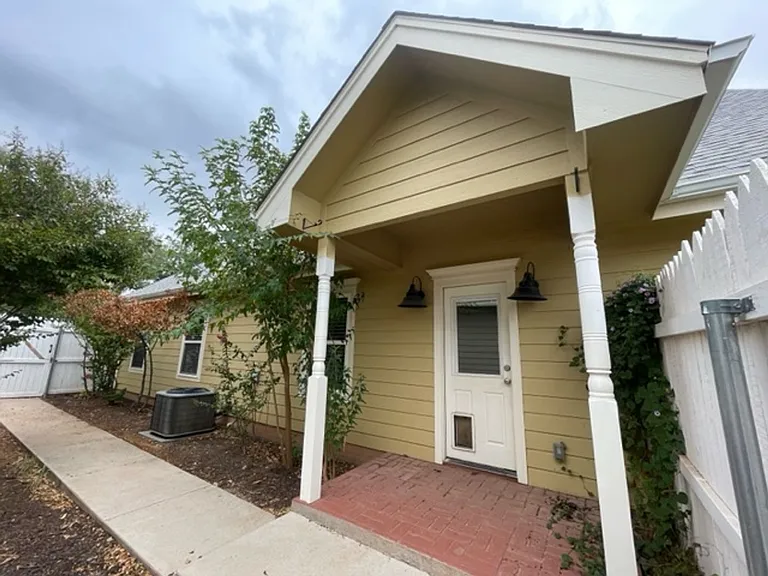 1041 Cabernet Dr — Photo 19