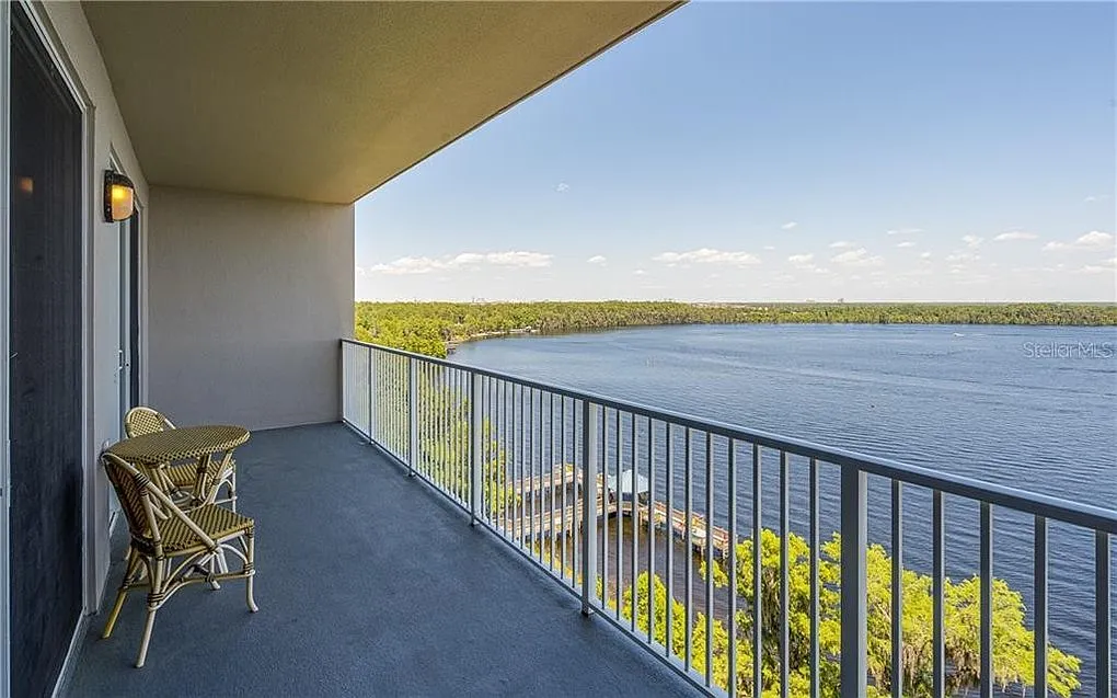 2 bed, 1196 sqft, $2,680 — Photo 1