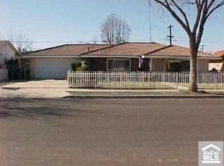 729 S Thompson St, Hemet, CA 92543
