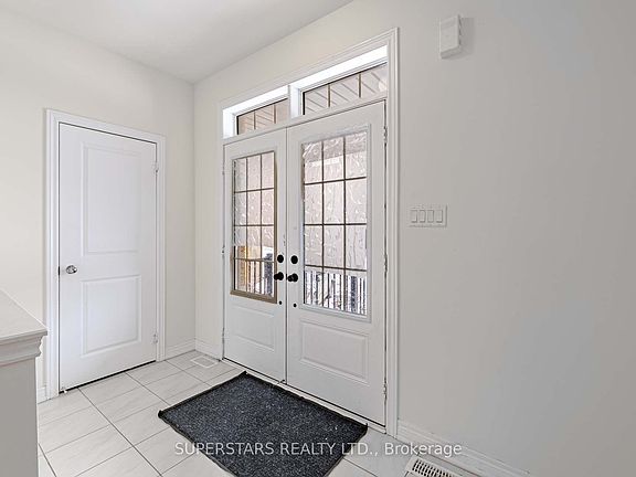 2nd image of 152 Markview Rd