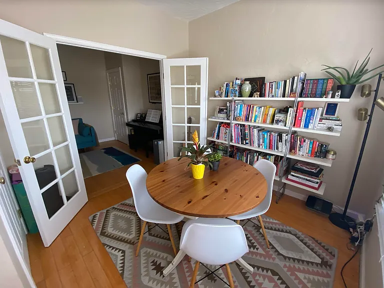 1955 Chestnut St #204 — Photo 12
