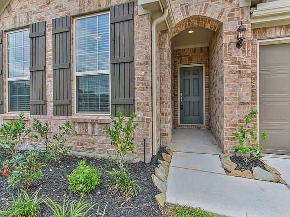 4th image of 19603 Eleanor Meadow Ln