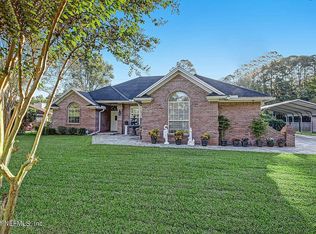 835 Hickory Springs Ln, Jacksonville, FL 32221