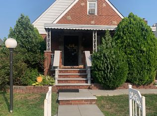 11839 232nd St, Cambria Heights, NY 11411