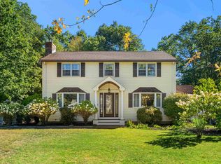 1 Belvina Cir, Pelham, NH 03076