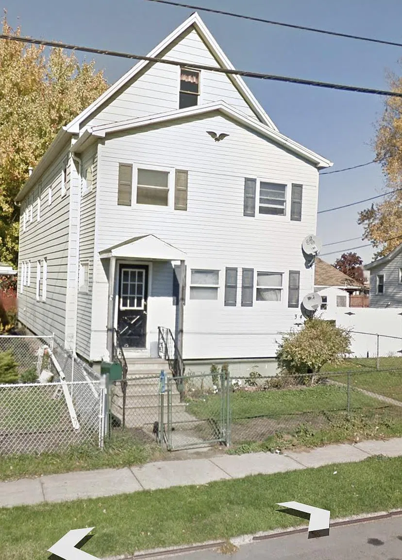 2 bed, 1250 sqft, $1,100 — Photo 1
