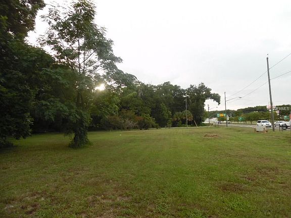 3rd image of 642 S Orange Blossom Trl