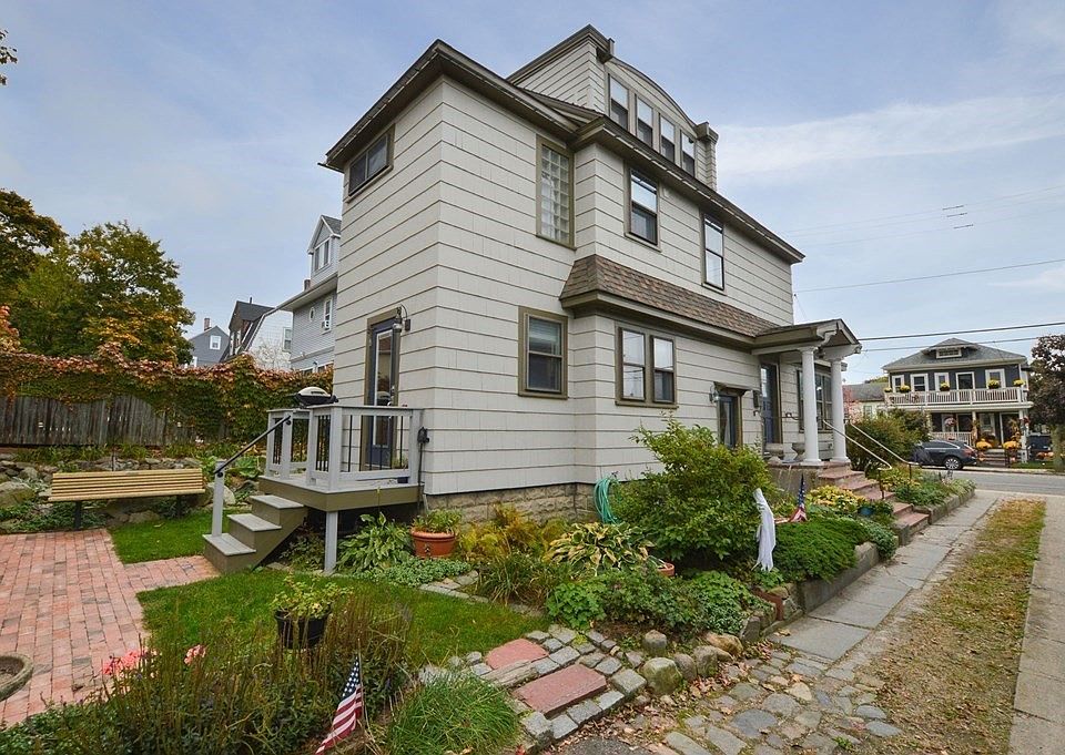 82 Main St, Winthrop, MA 02152 Zillow
