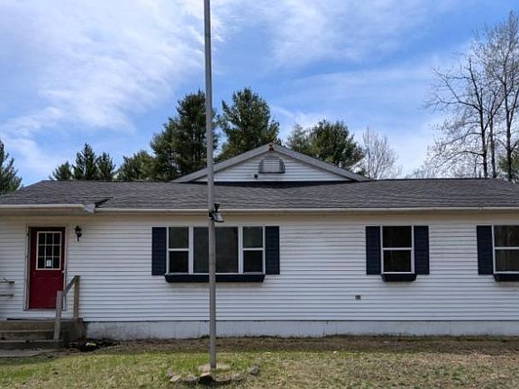 2nd image of 122 Cutting Rd