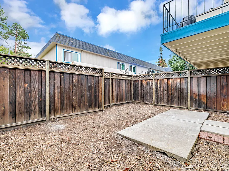 Silicon Valley Apartments — Photo 46