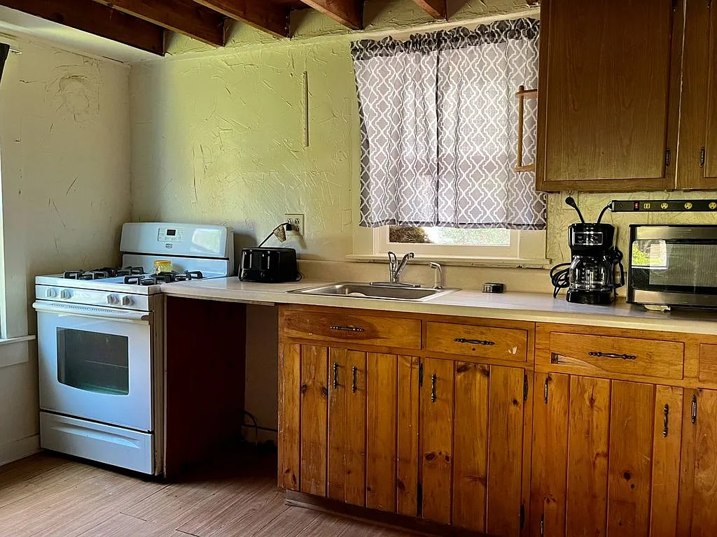 2 bed, 1155 sqft, $1,850 — Photo 4