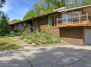 5130 Seymour Lake Rd, Oxford, MI 48371