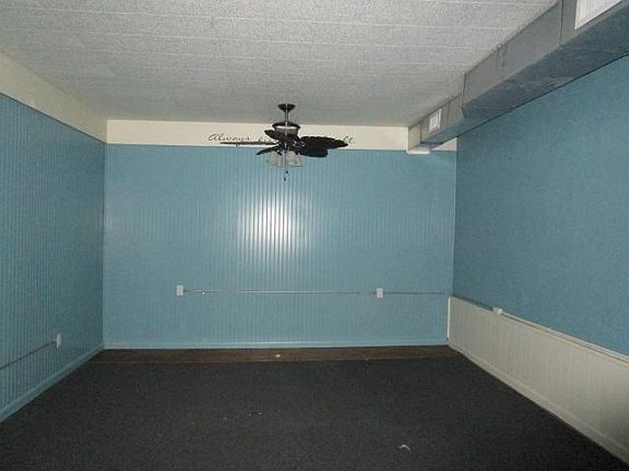 5th image of 115 W Barnard St