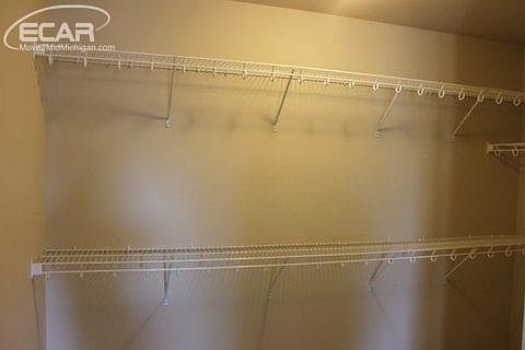 4th image of 2051 Stillwater Dr