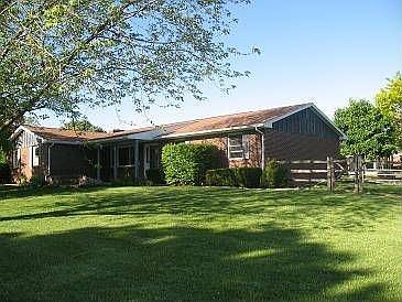 1st image of 2811 Saint Andrews Dr