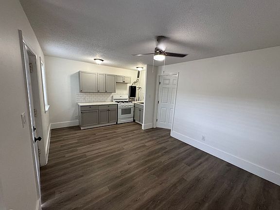 2nd image of 112 Gennaro Pl APT K