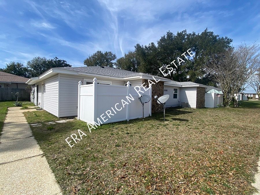 1555 Greenbriar Pkwy 2, Gulf Breeze, FL 32563 Zillow