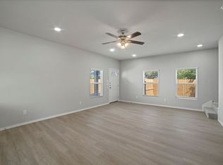 7214 Briar Pl, San Antonio, TX 78221
