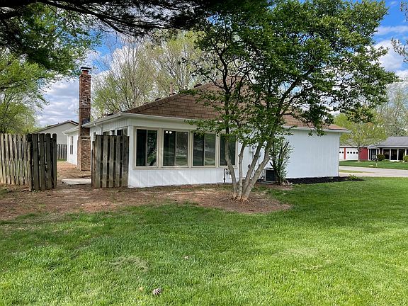 4th image of 502 N Odell St