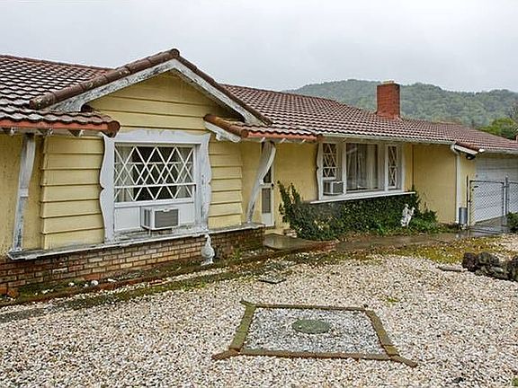 2nd image of 245 Alameda De La Loma