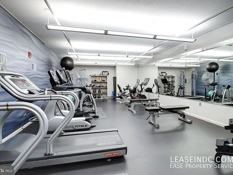 1300 N St NW #106 — Photo 23