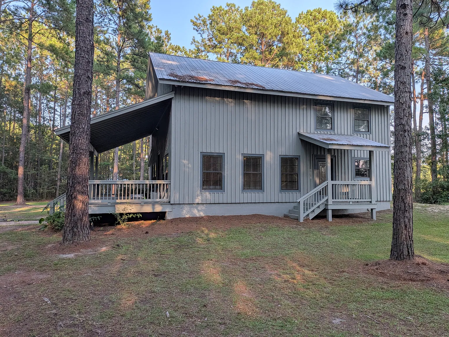 3 bed, 2.5 bath, 2000 sqft, $3,000 — Photo 3