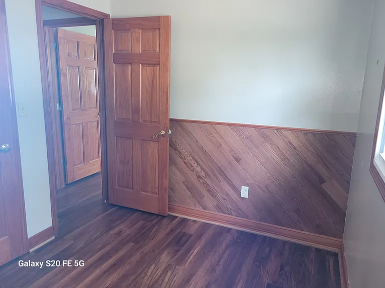 733 N Huntington St — Photo 14