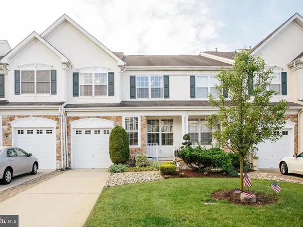 55 Weaver Dr, Marlton, NJ 08053