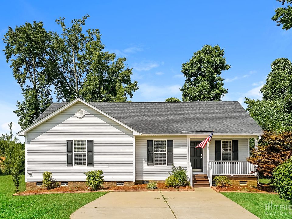 1st image of 232 Tavistock Ct