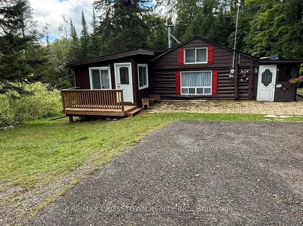 1161 Uffington Rd, Bracebridge, ON P1L 1X1