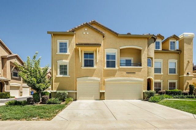 1st image of 5350 Dunlay Dr Unit 111