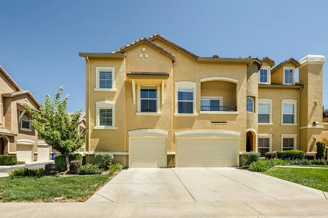 5350 Dunlay Dr Unit 111 photo 1