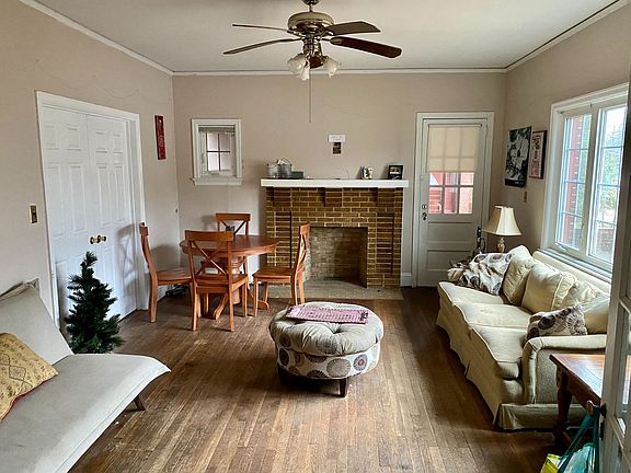 2nd image of 2505 Vanderbilt Ave