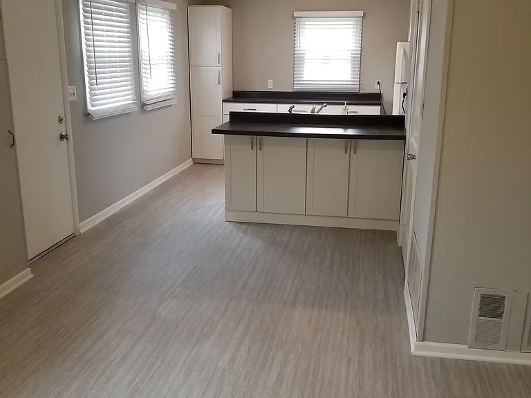 2415 Lamb St — Photo 6