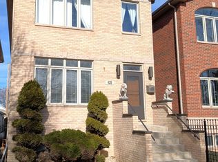 428 W 42nd Pl, Chicago, IL 60609